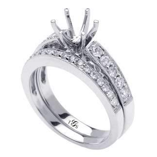 14K White Gold Engagement Ring