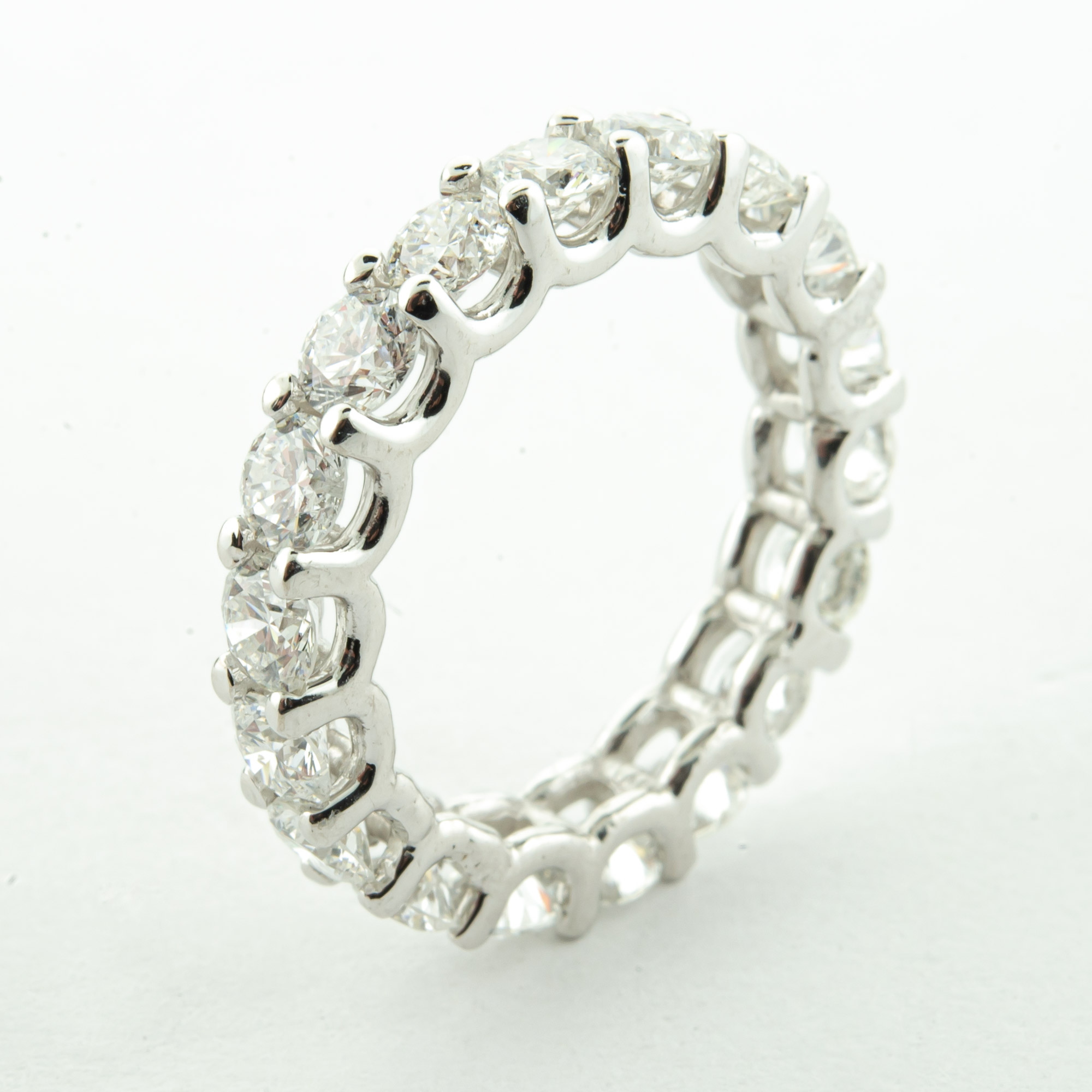 14K White Gold Diamond Eternity Band