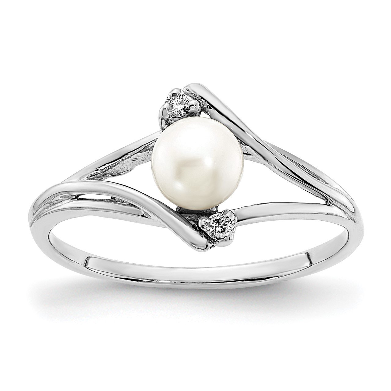 14k White Gold 5mm FW Cultured Pearl VS Diamond ring